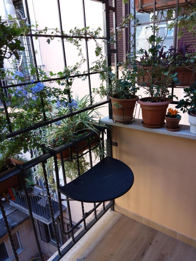 Residenza Mucha Apartment Рим Екстериор снимка